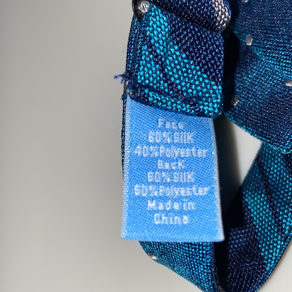 NWT countess Mara adjustable silk blend bow tie - Picture 3 of 5